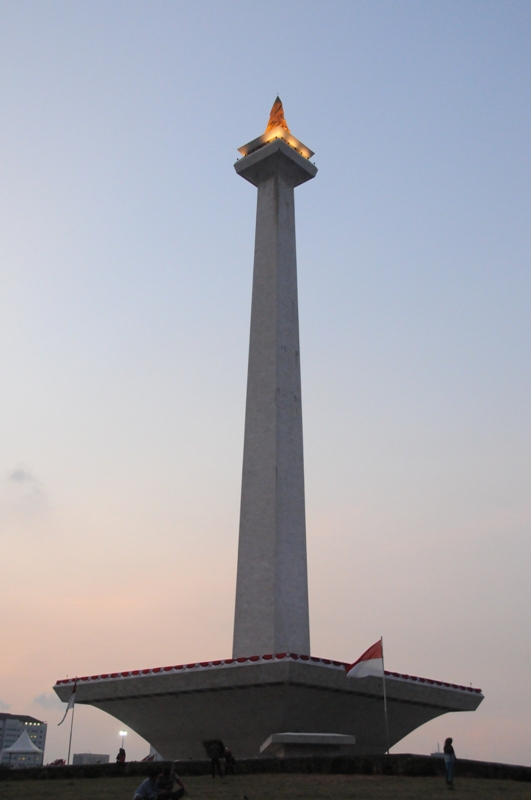 Monas in the late afternoon
