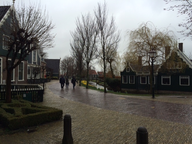 Rumah-rumah asli Belanda
