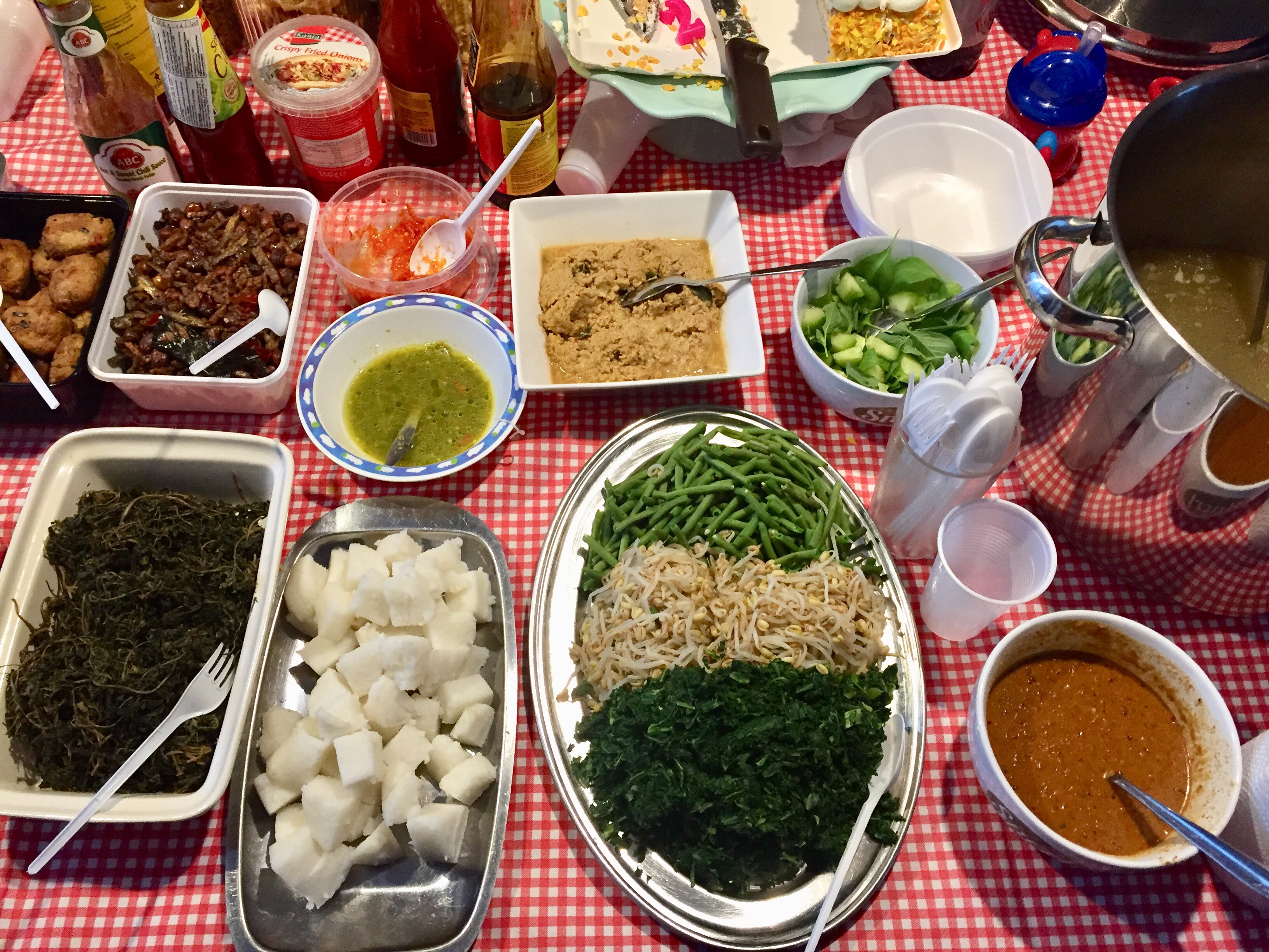 Pecelan Komplit Pecelan Komplit