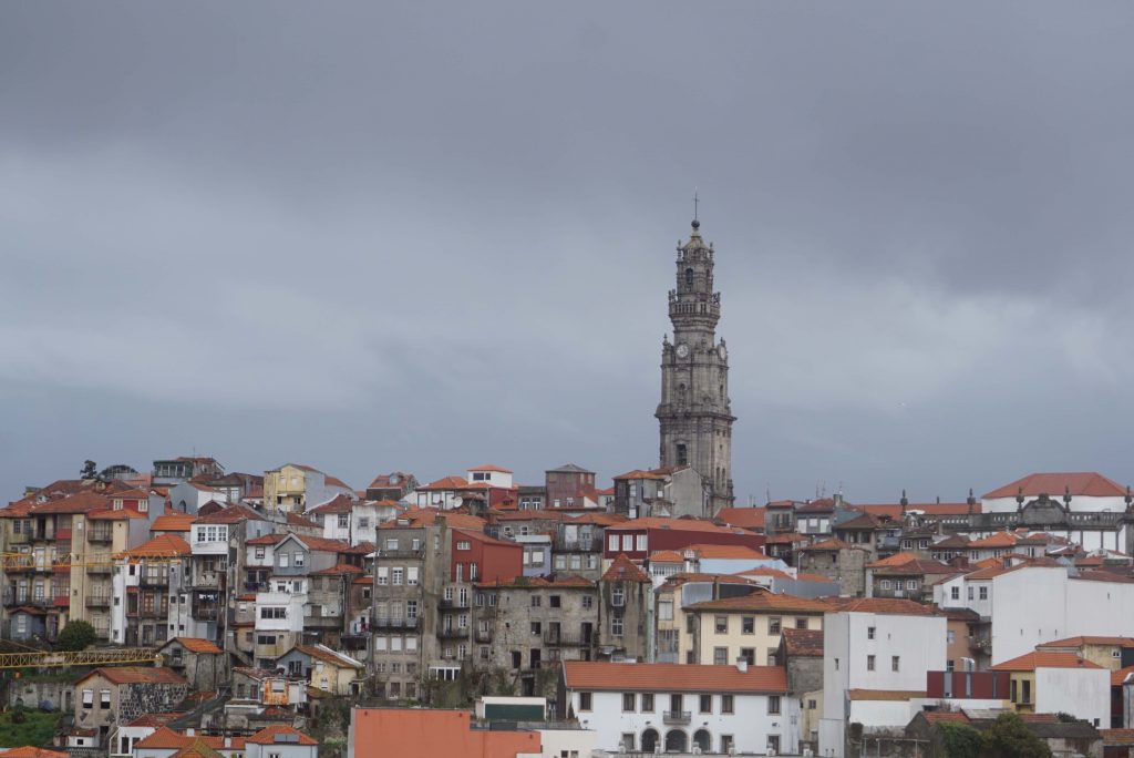 Torre dos Clérigos di Porto - Portugal