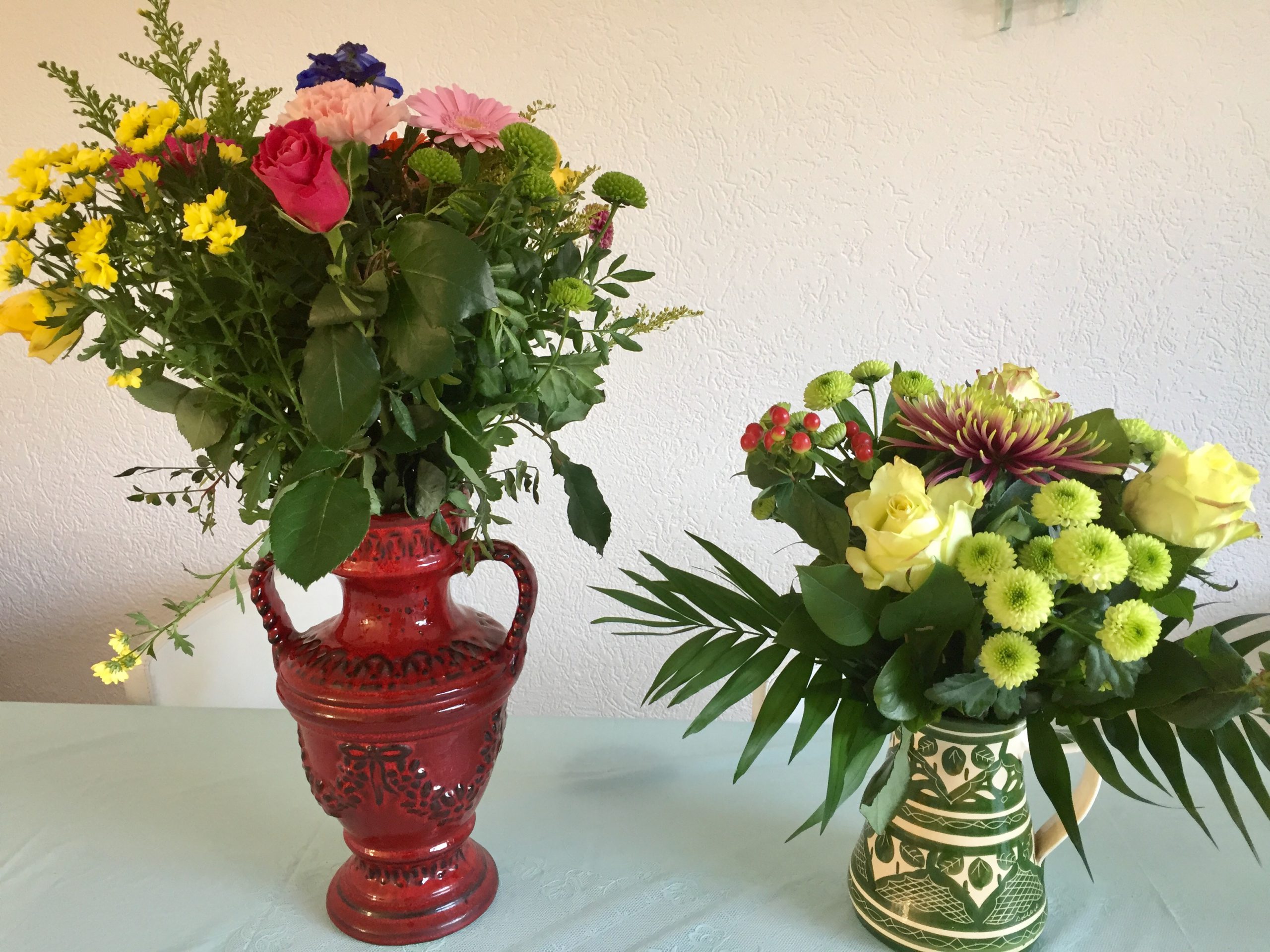 Bunga ucapan selamat dari suami dan tetangga